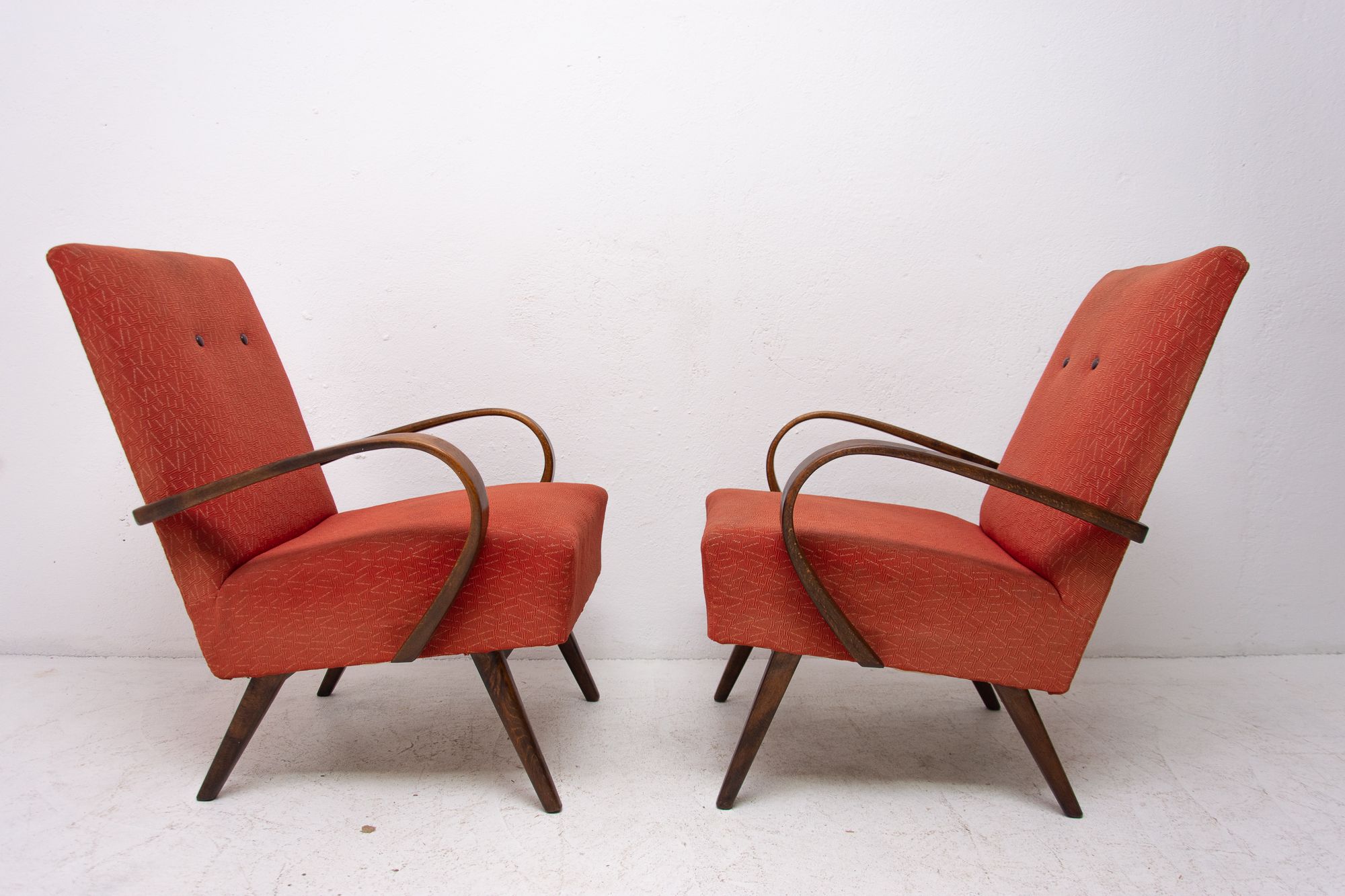 Pair of mid century bentwood armchairs by Jaroslav Šmídek, 1960s