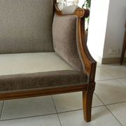 Two-seater canapé in Restoration / Louis-Philippe style – Reupholstered by an artisan.
