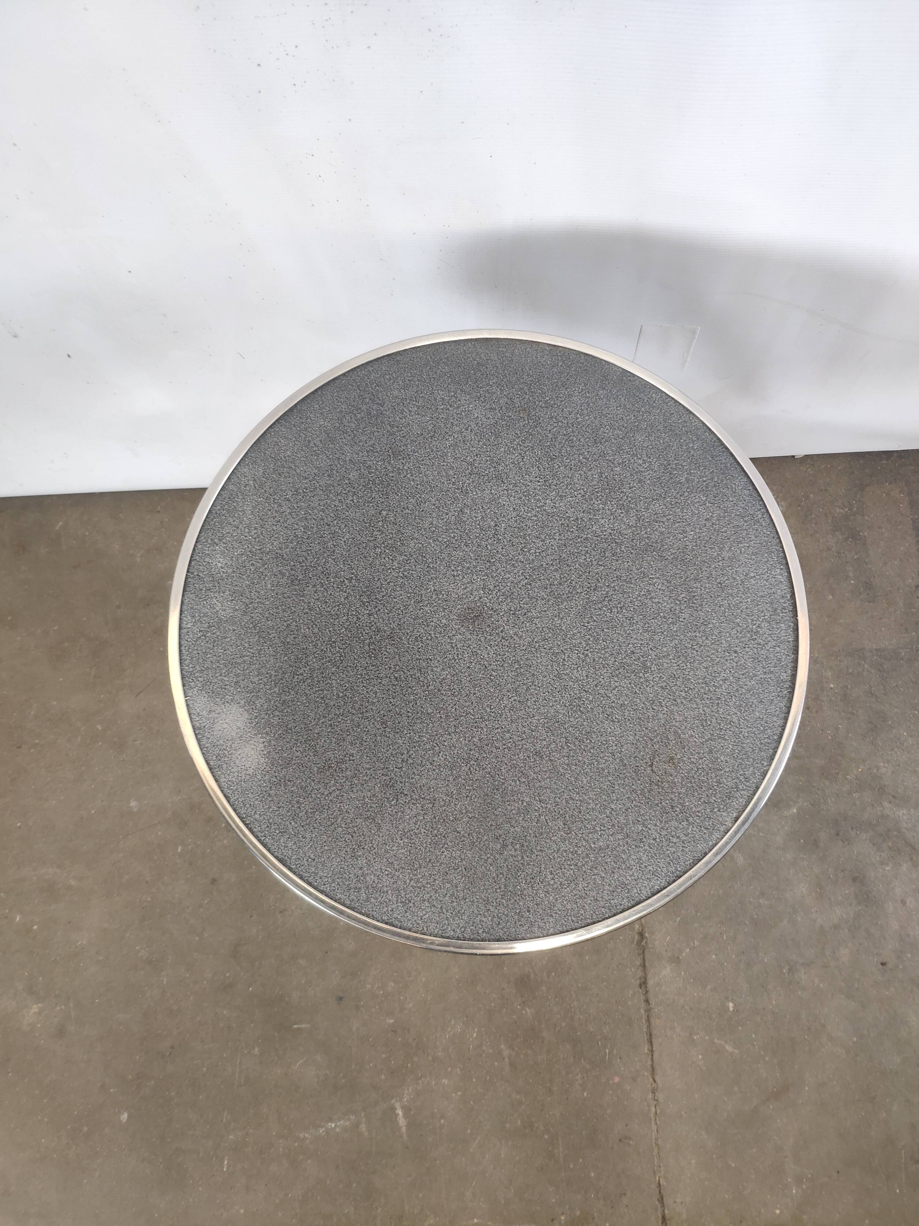 Table de bistrot vintage industrielle métal diabolo