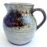Sarthois pitcher in grey sandstone and rust effect