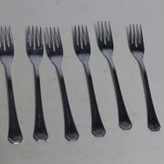 12 fish place settings