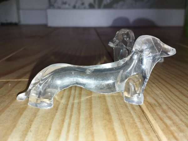 Série de 12 porte-couteaux Danone – Chiens – Bakélite / plastique dur – Ann