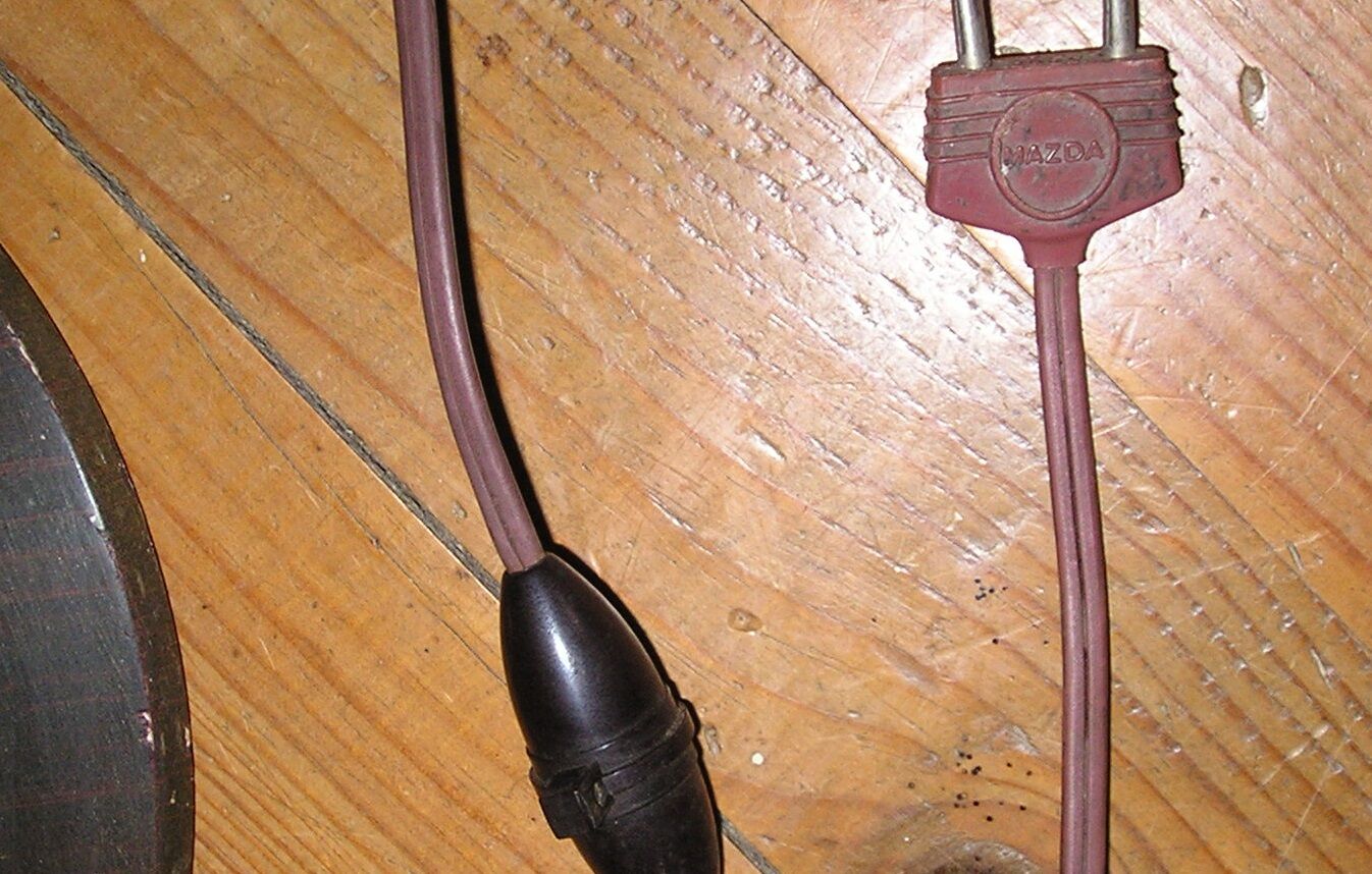 Mazda 50/60s lamp to lay