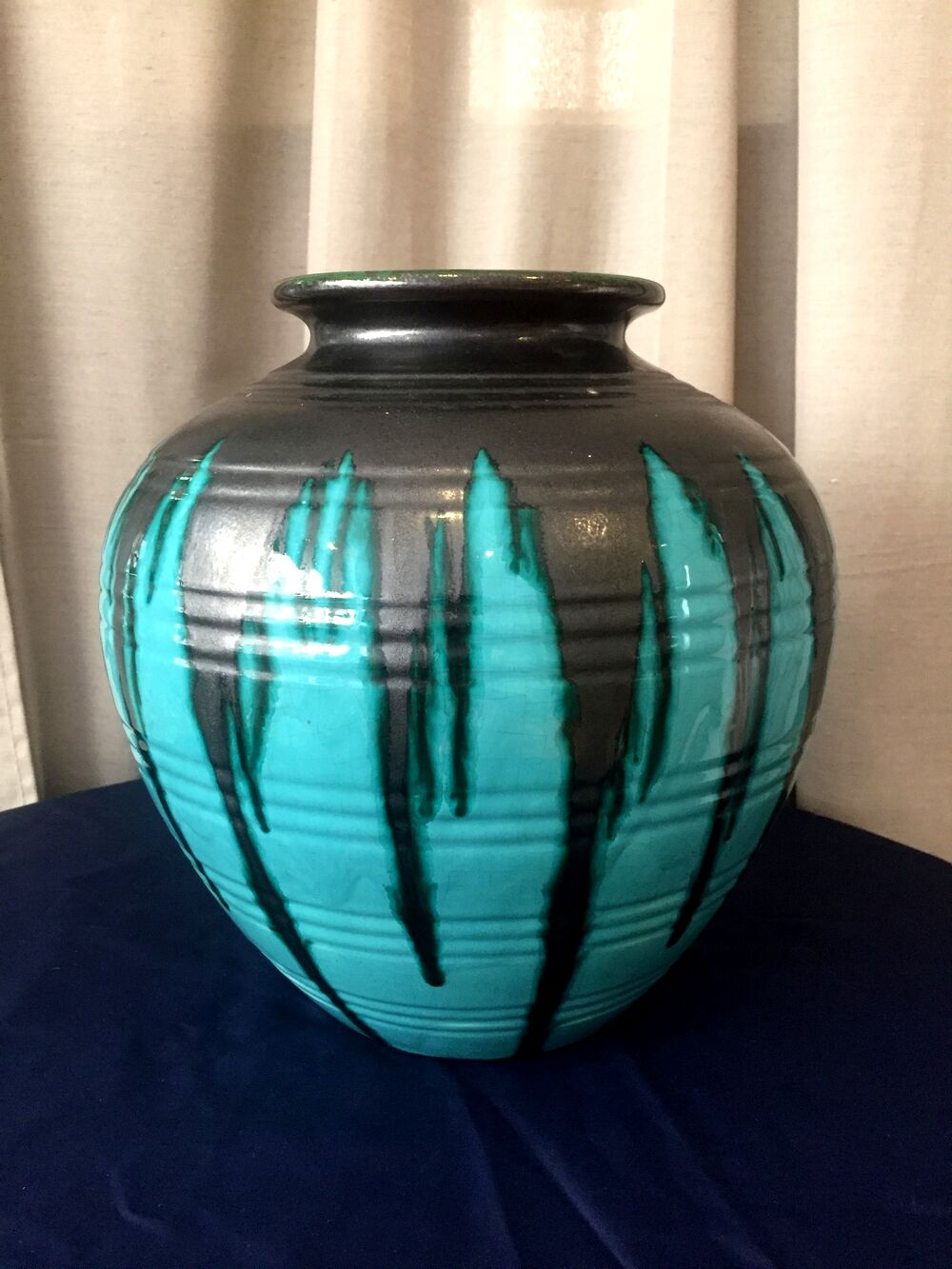 Ball vase Jean Gaziello Vallauris