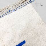 Beni Ouarain Berber rug with Majorelle blue patterns, 2.50x1.65m