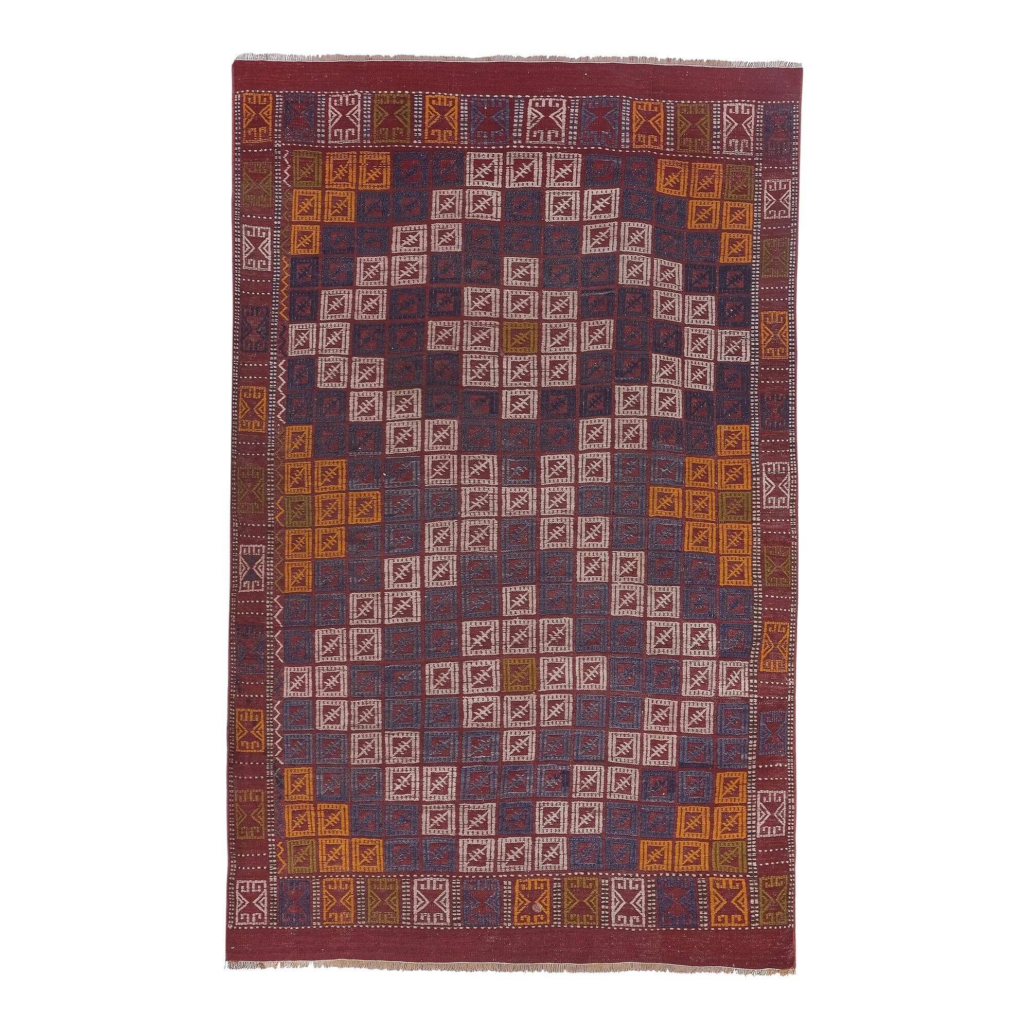 Vintage Turkish kilim handwoven 136x204 cm