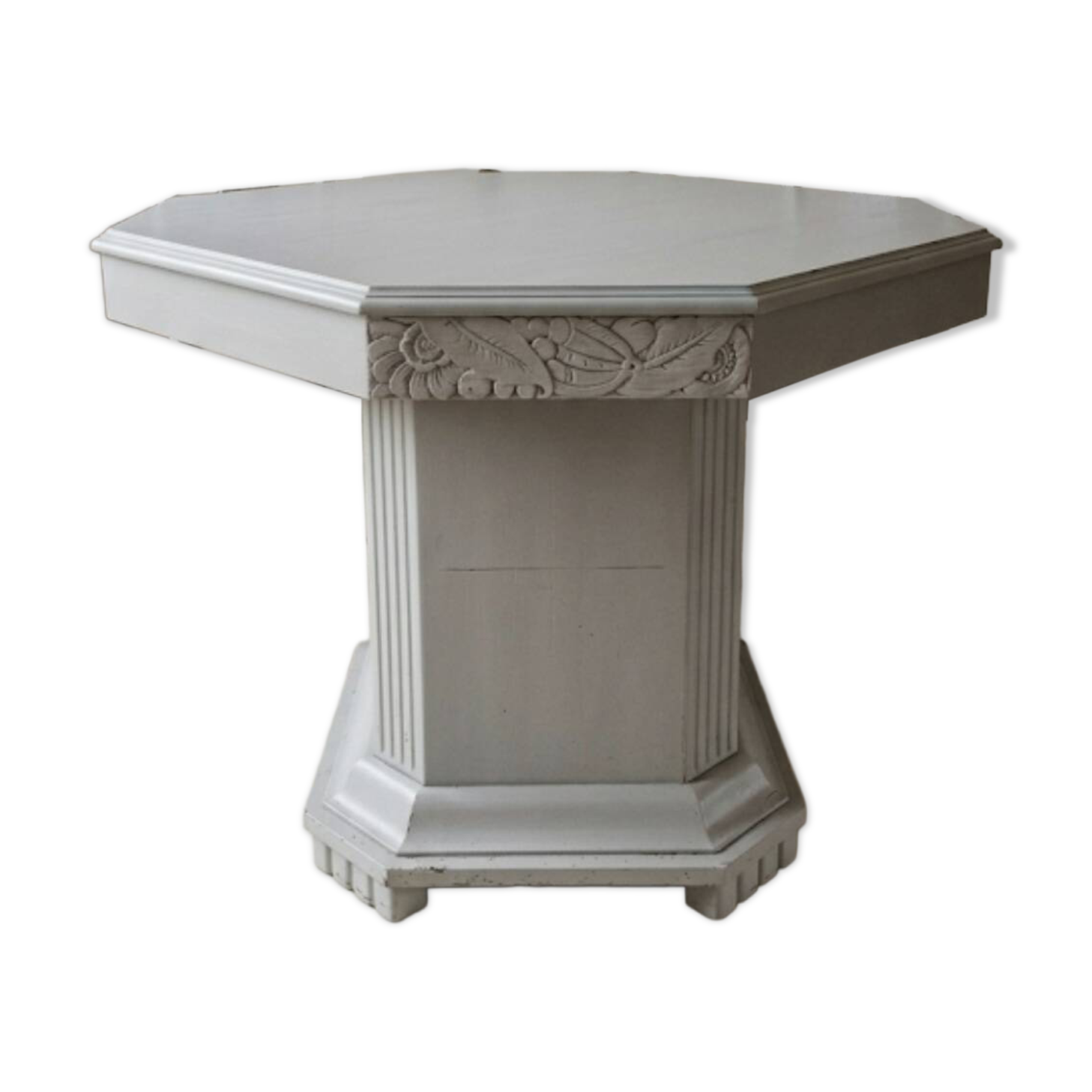 Table from the 1930s