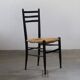 Ensemble vintage de 8 chaises de salle à manger en papercord noir italien, siège tissé, années 1950.