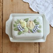 Large vintage faience butter dish and barbotine with fruit motif - Gerber Prestige