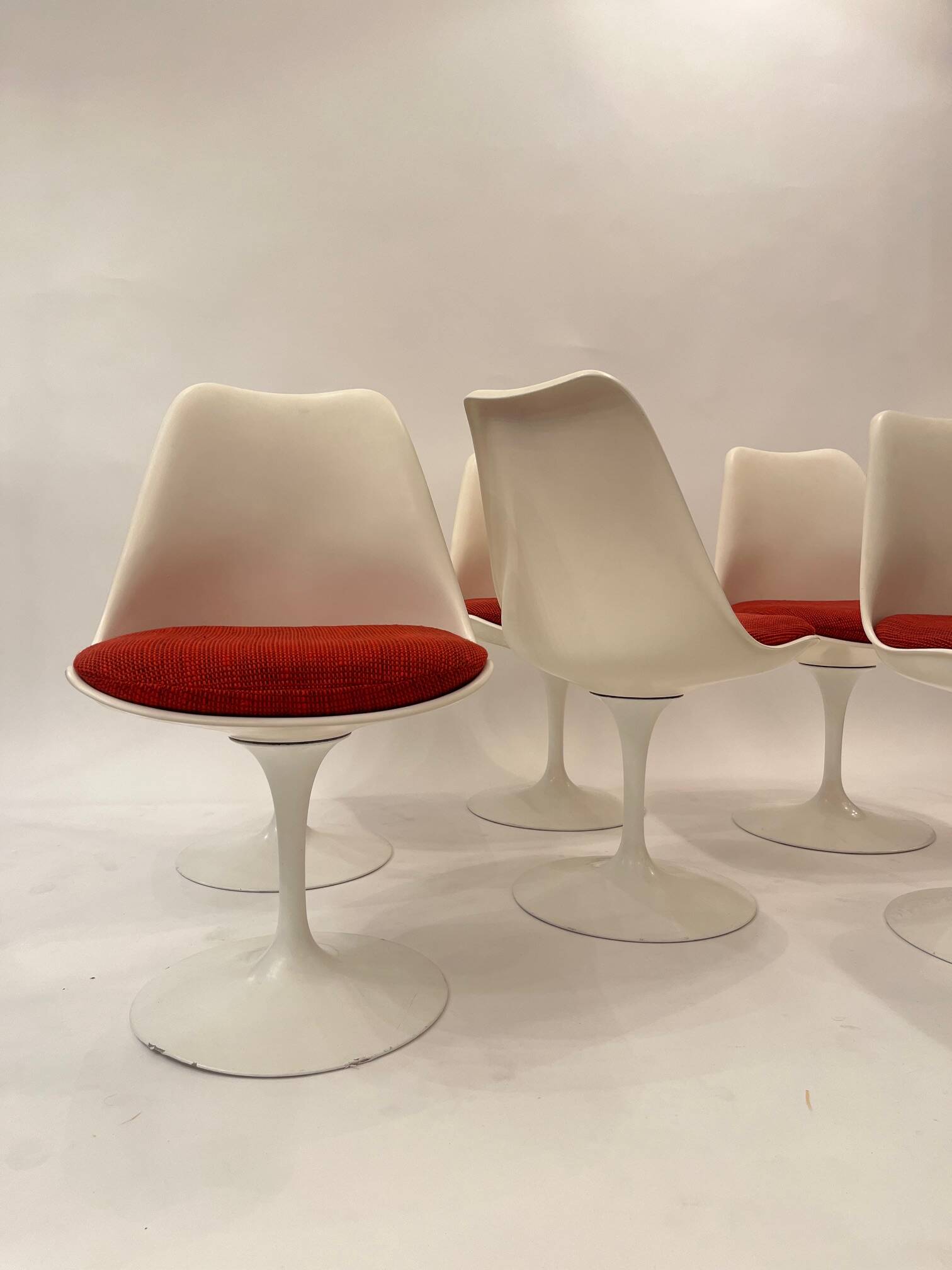 6 chaises pivotante Knoll Eero Saarinen vers 1970