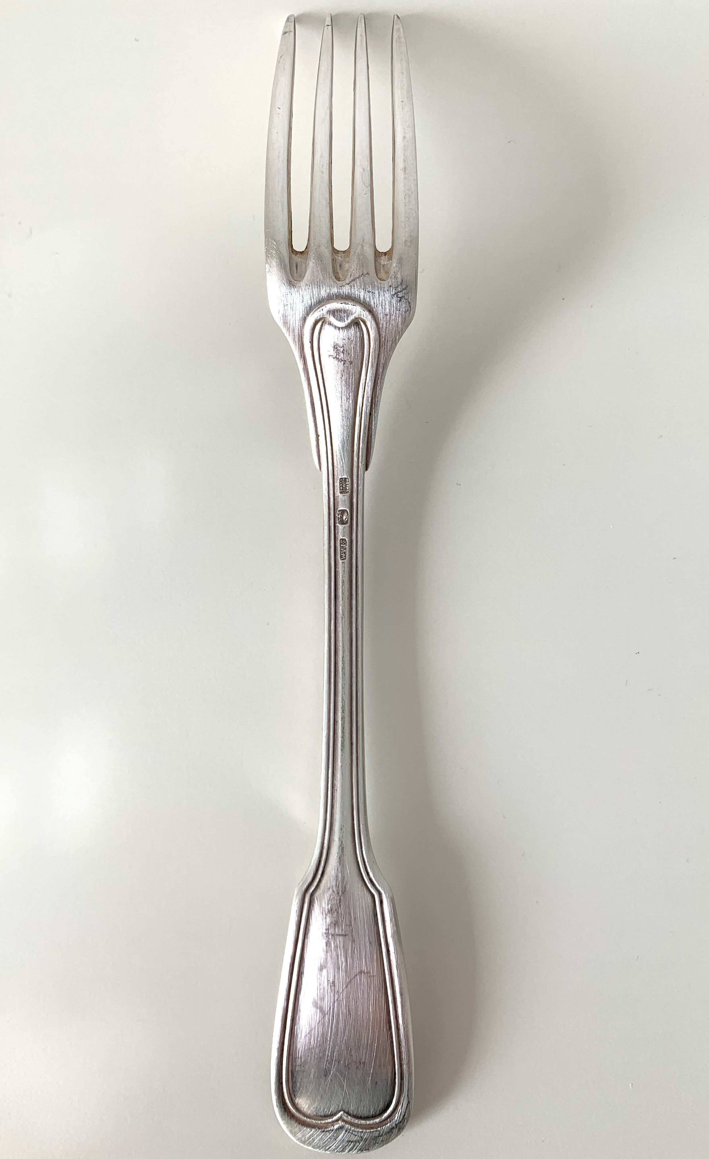 6 silver metal forks