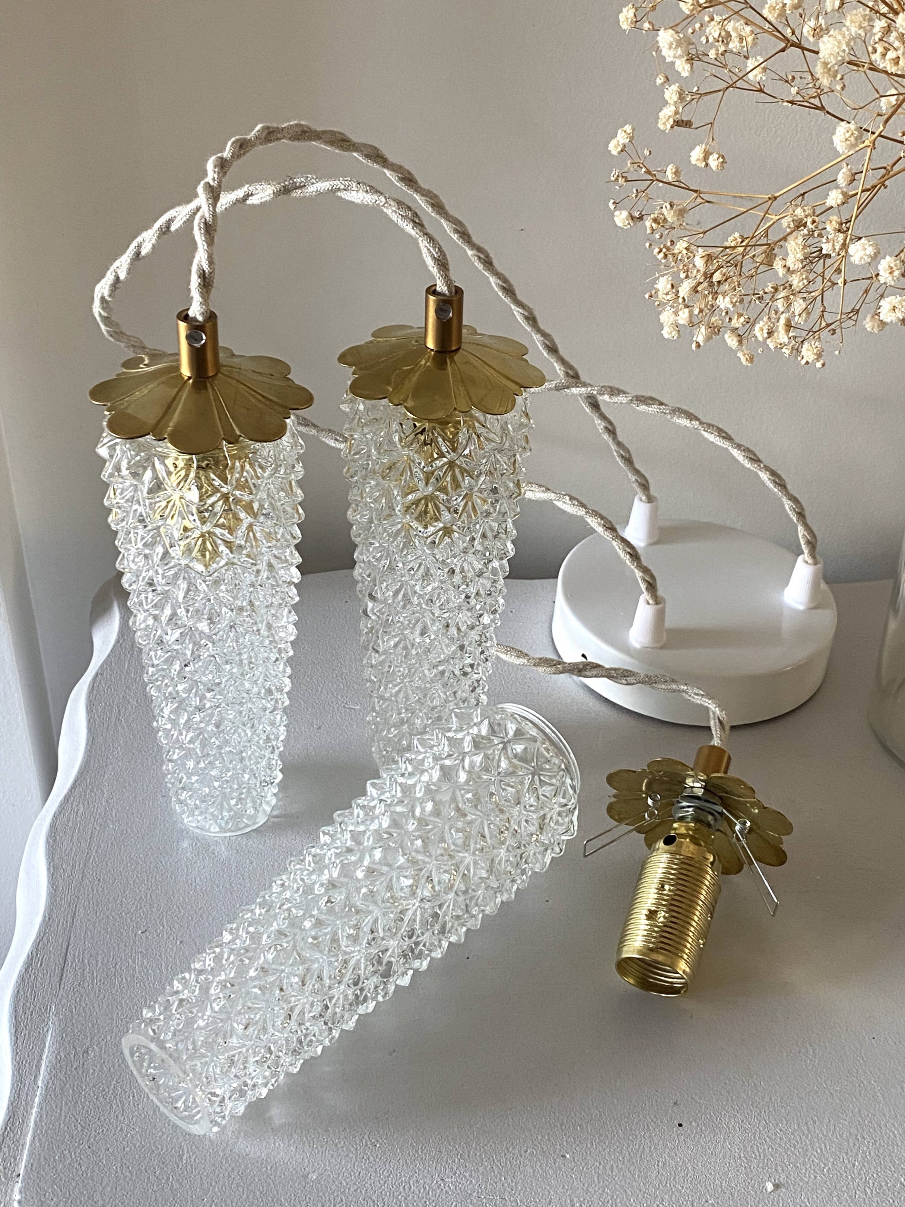 Waterfall pendant light 3 vintage tulips