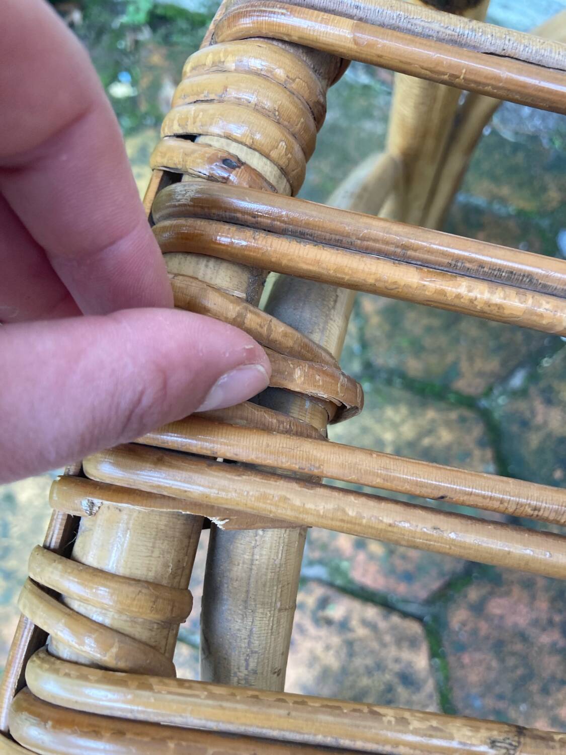 Lot de 10 chaises en rotin vintage