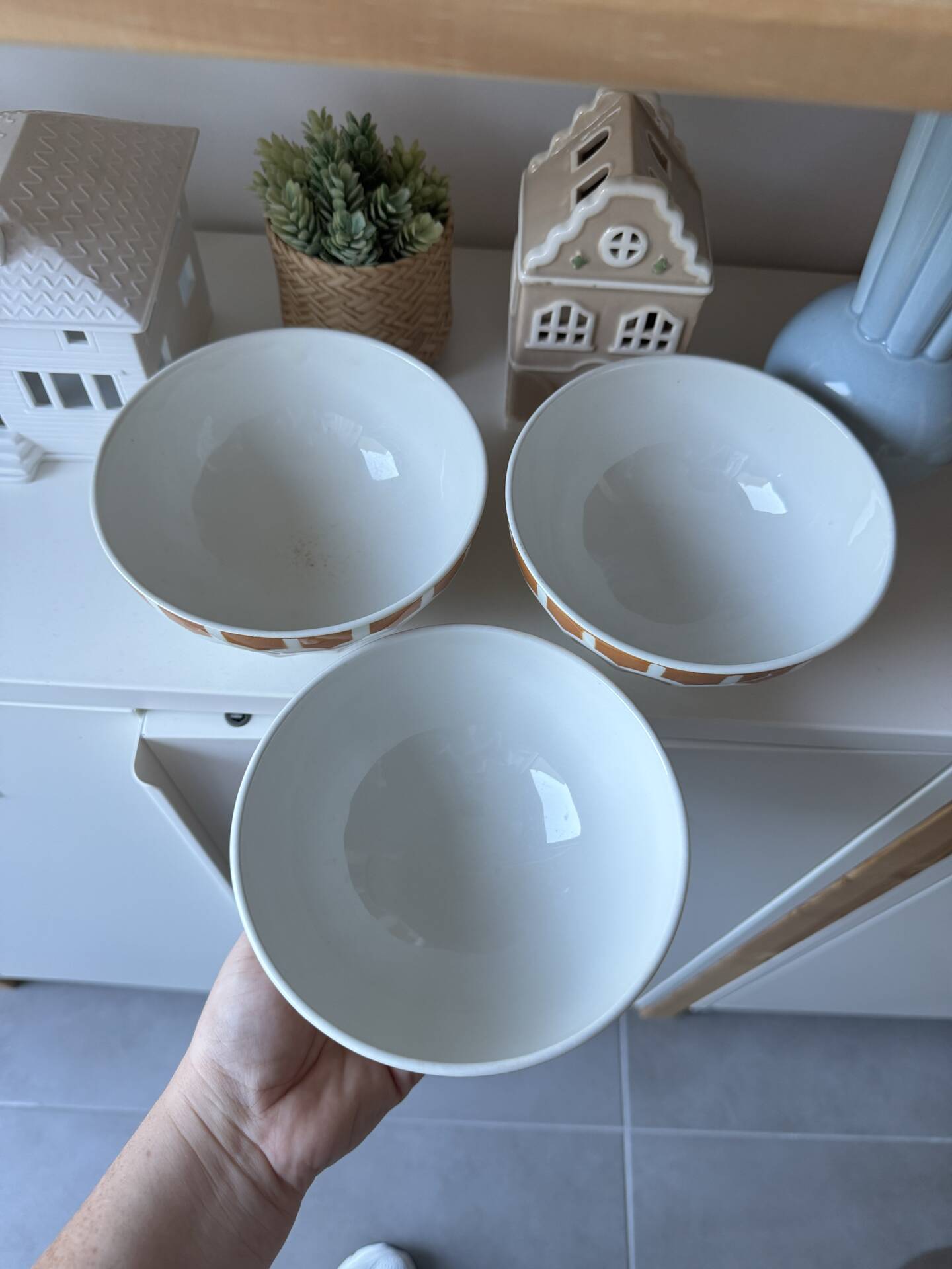 Set of 3 beautiful vintage Digoin bowls.