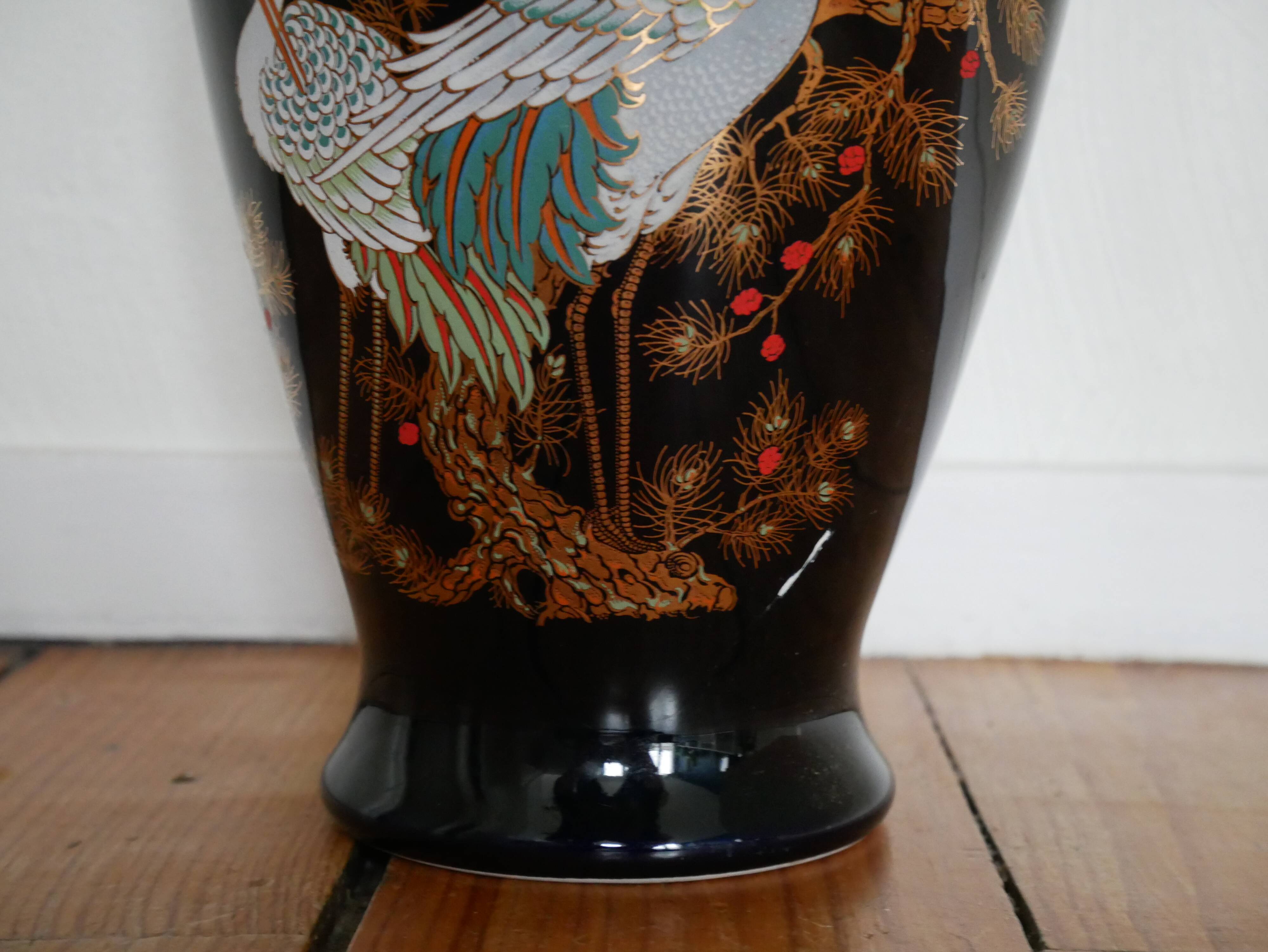 Heron decor vase