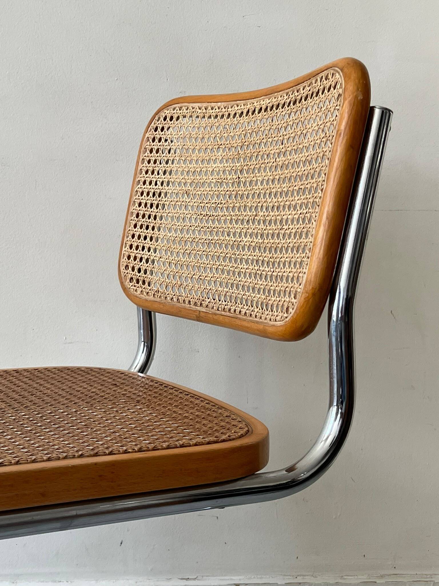 Chaise Cesca par Marcel Breuer en chrome et bois, 1970
