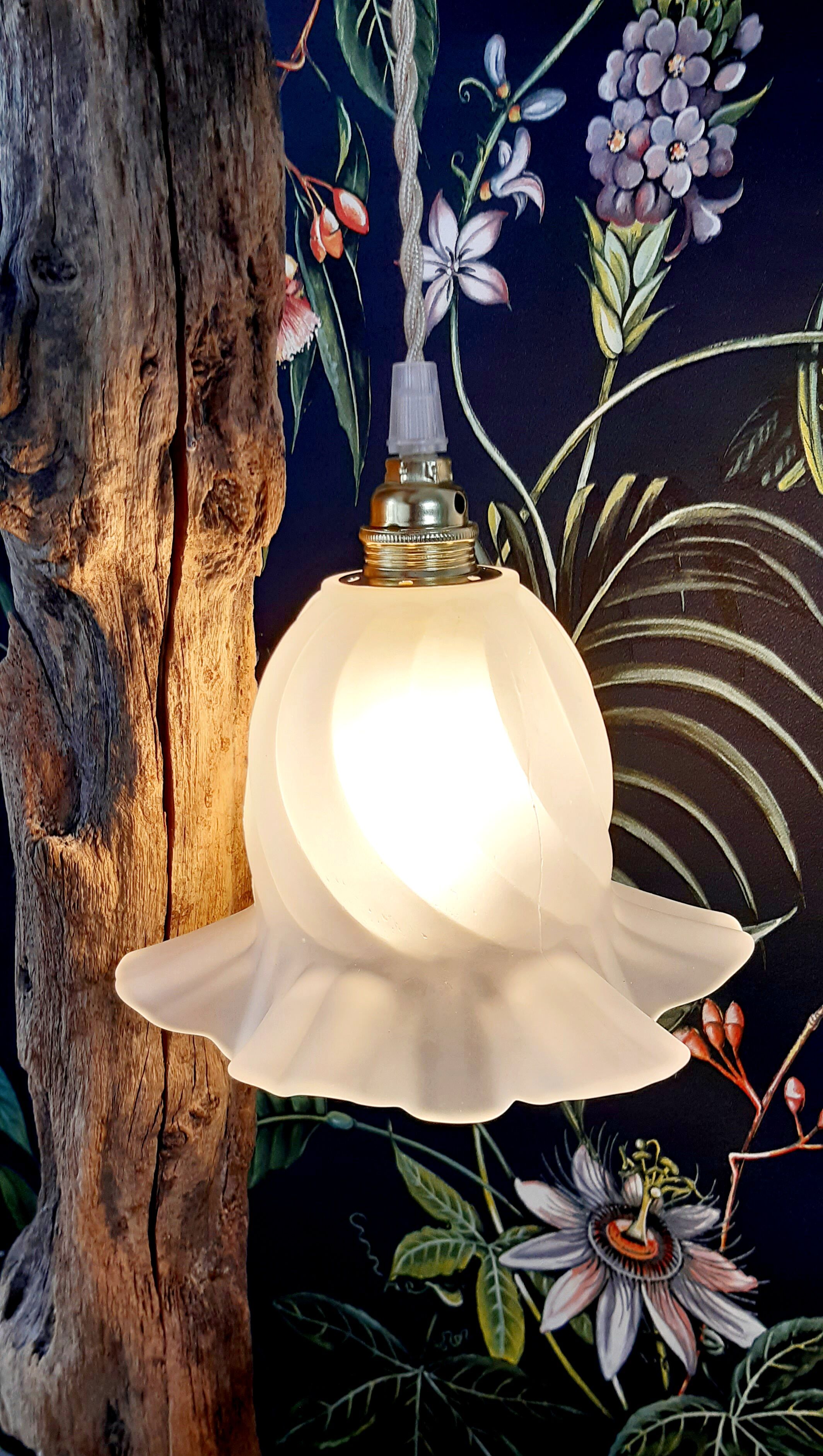 Vintage tulip hanging lamp