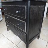 Louis XV style 3-drawer chest of drawers with steel buttons