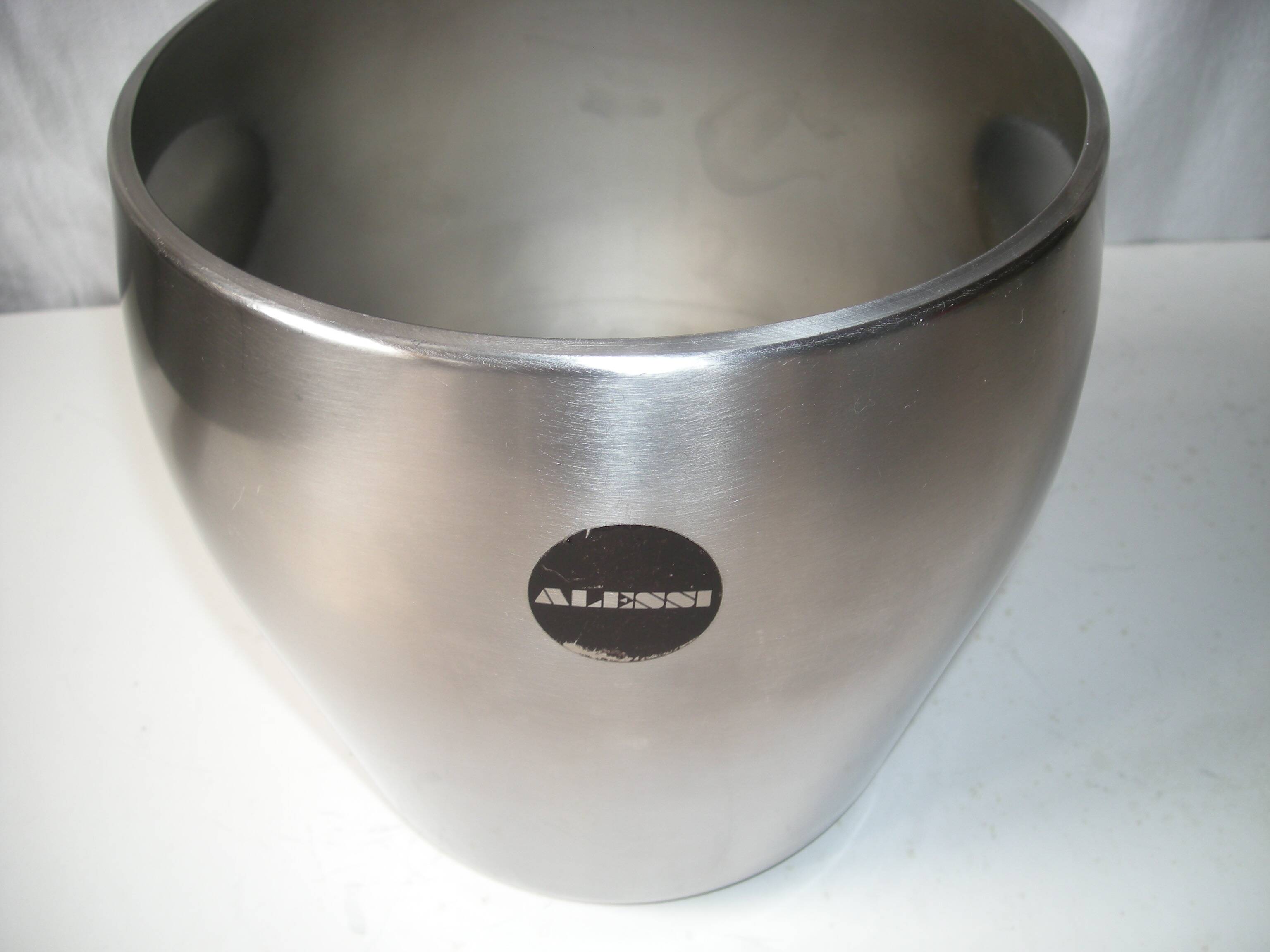 champagne bucket - Carlo Mazzeri and Luigi Massoni - Alessi from the 50s