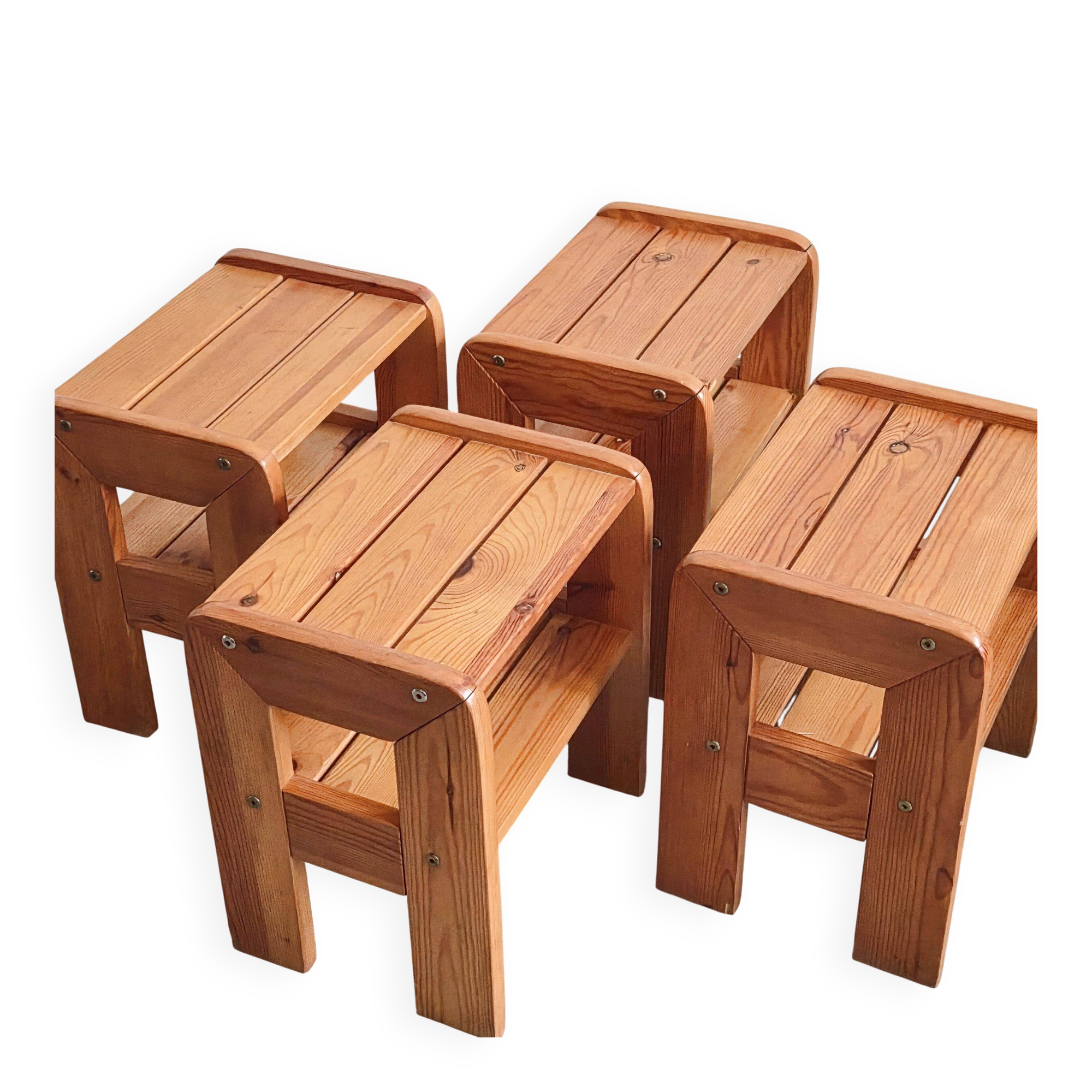 Set of 4 vintage 1970s pine side tables or bedside tables.