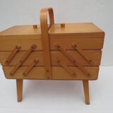 Nice-sized worker, in light varnished wood