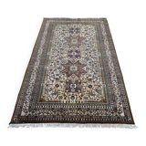 Handmade Persian carpet 270cm x 170cm