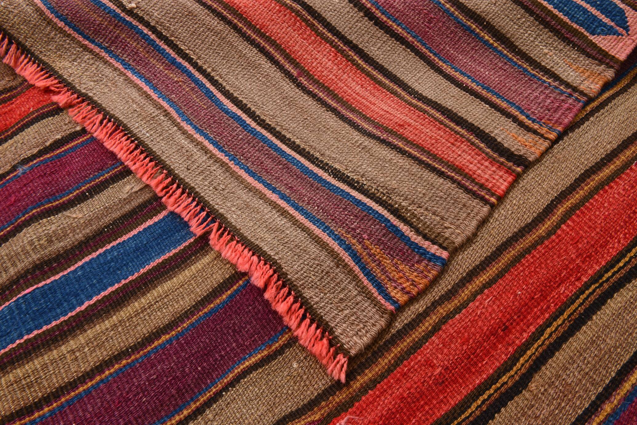 Burgundy & Brown Vintage Kilim Rug, 140x214Cm