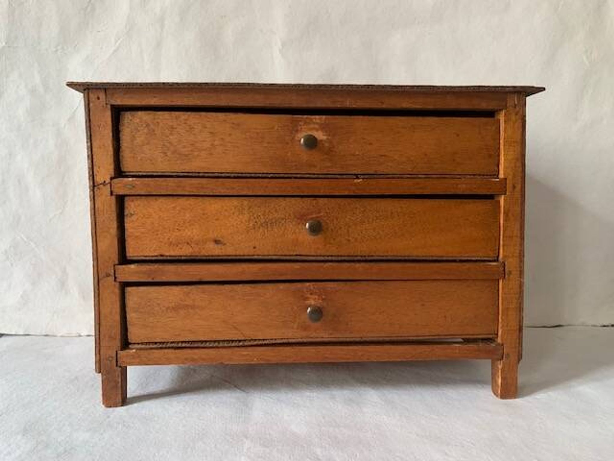 Small old wooden haberdashery chest of drawers, 3 drawers