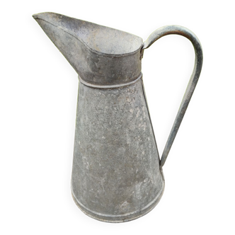 Zing pitcher