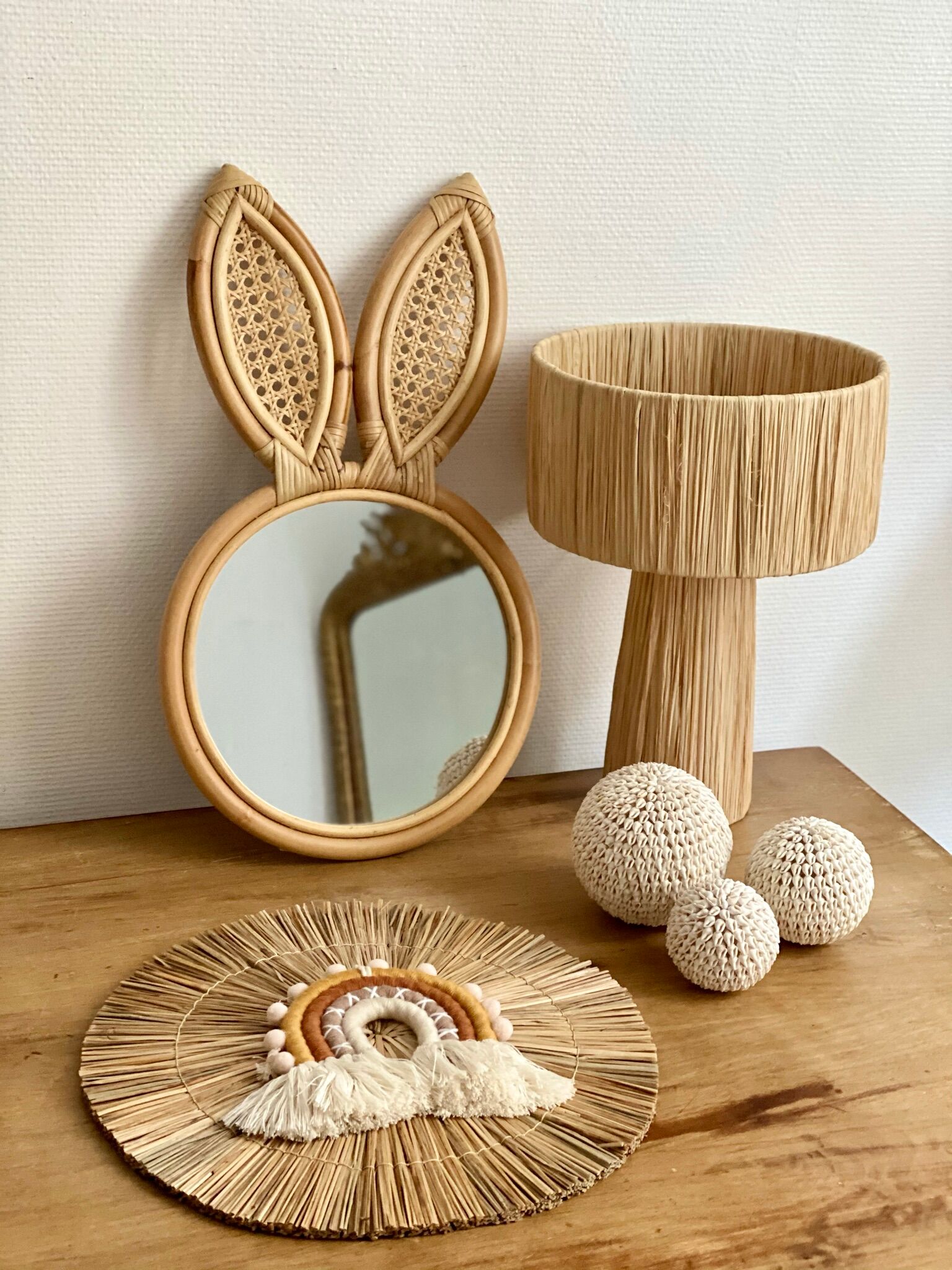 Minimalist S-size raffia-sized bedside lamp