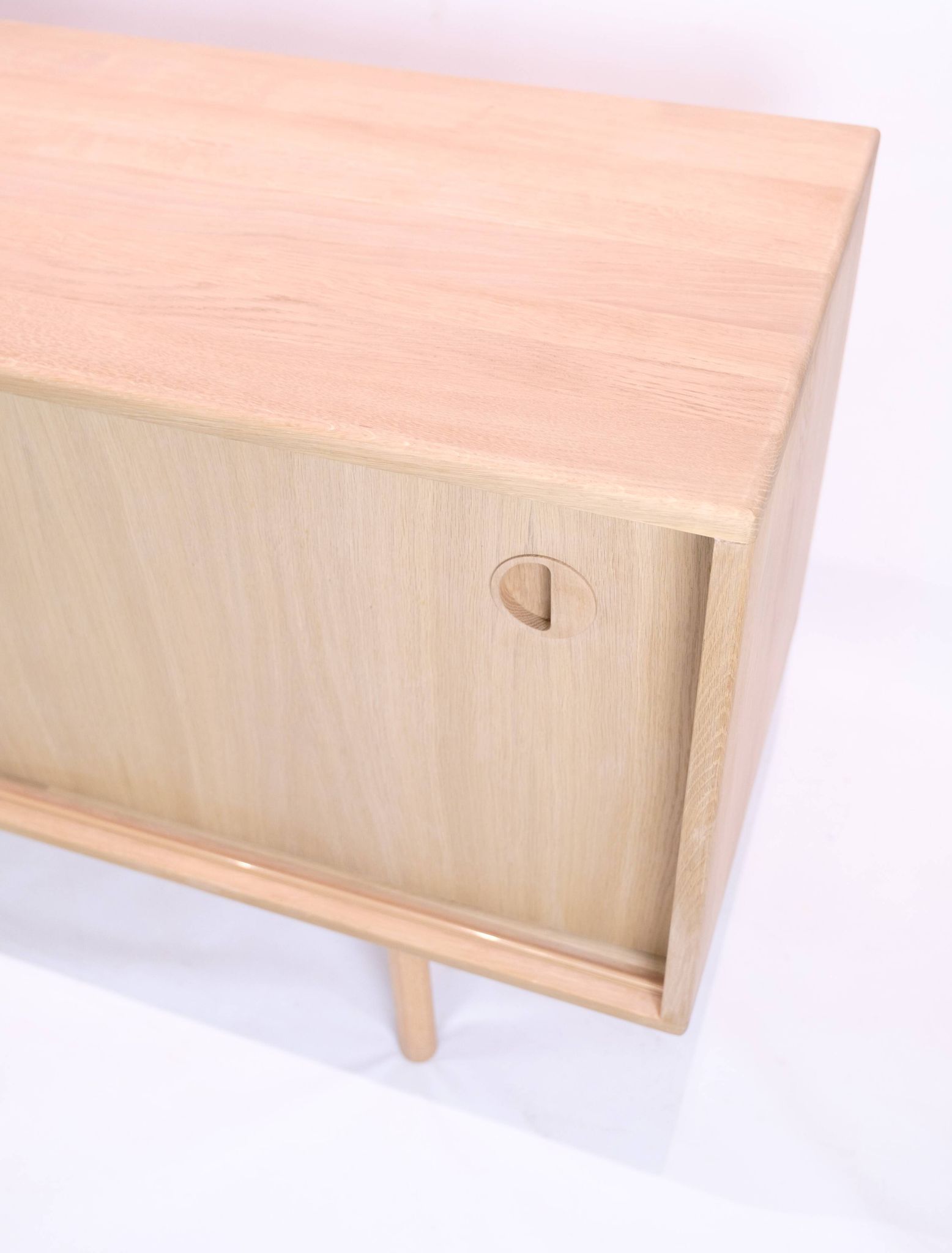 Buffet en chêne, design danois des années 1970