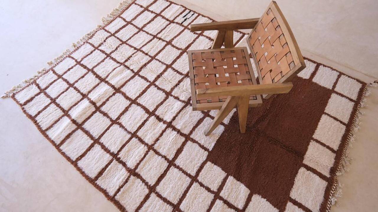 Tapis beni ouarin fait main traditionnelle taille 150 x 250 cm