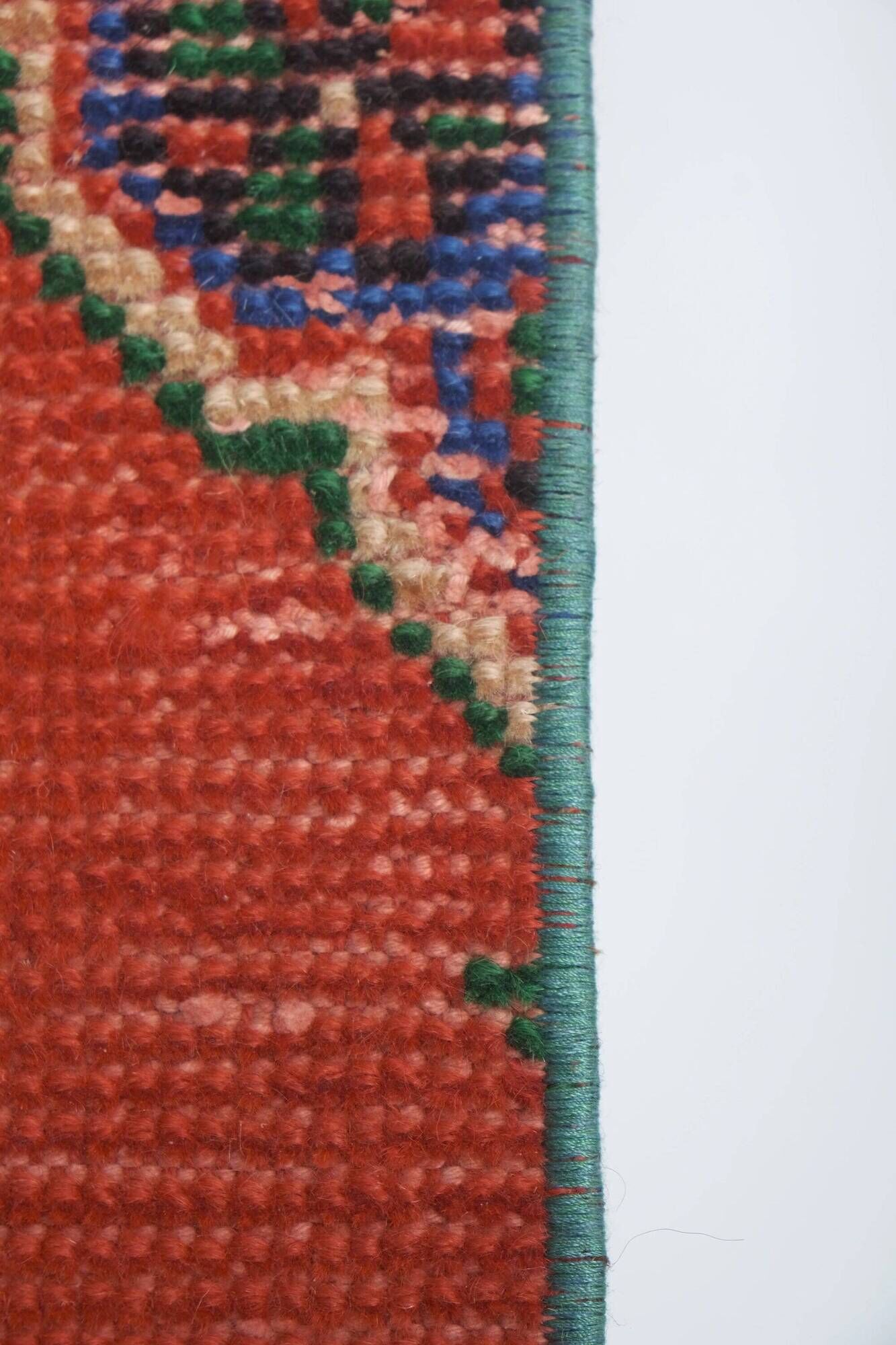 Vintage Turkish hallway rug 91x660 cm