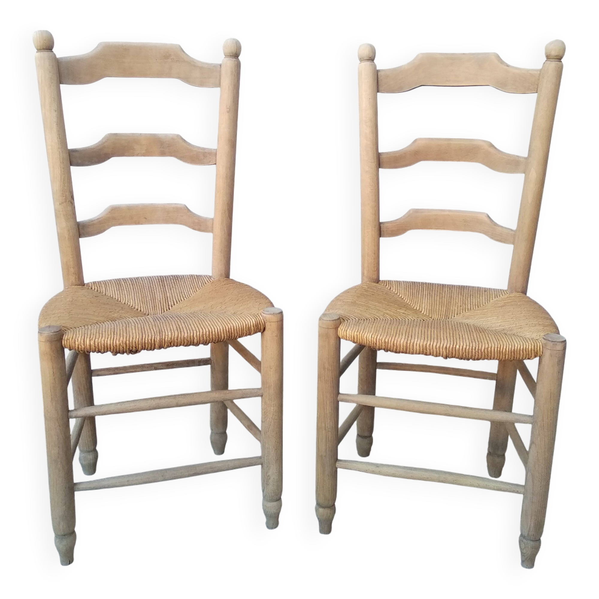 2 vintage straw chairs