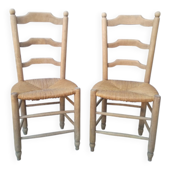 2 vintage straw chairs
