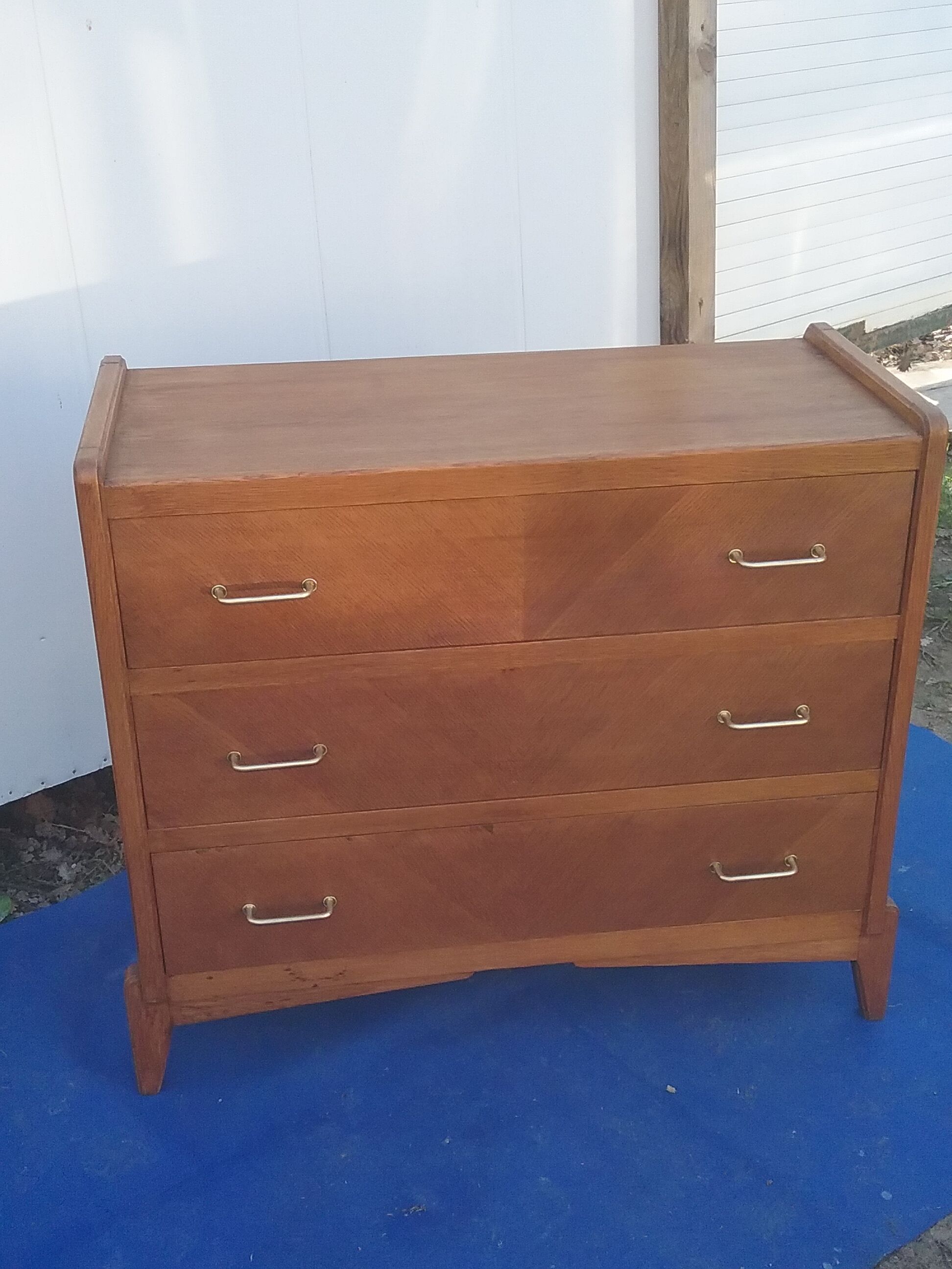 Vintage chest of drawers