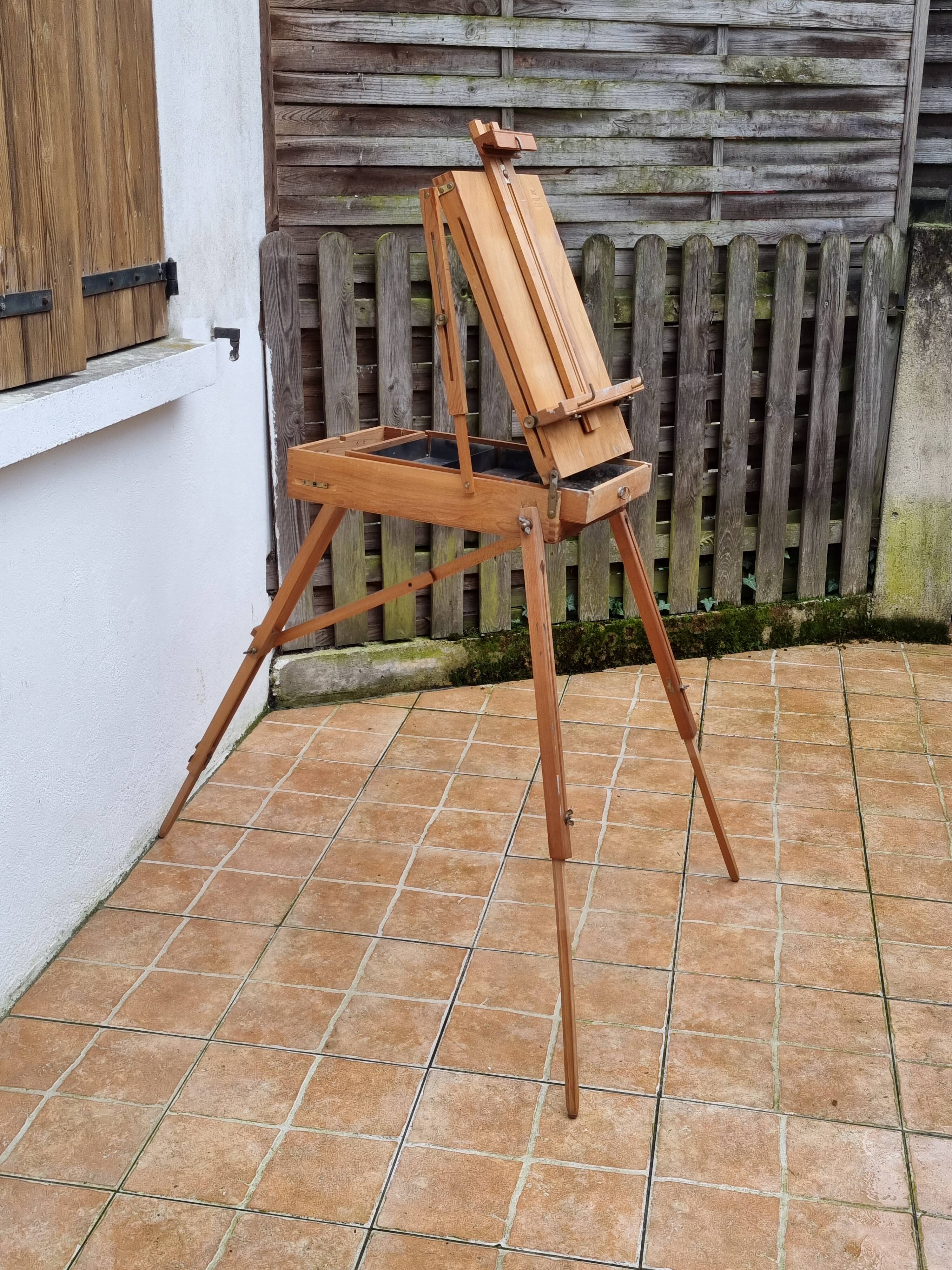 Vintage French folding field easel
