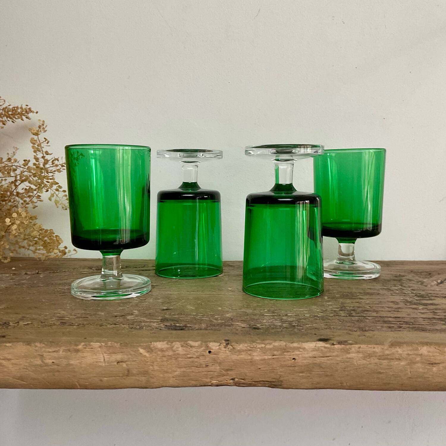 4 small green LUMINARC “Sweden” glasses