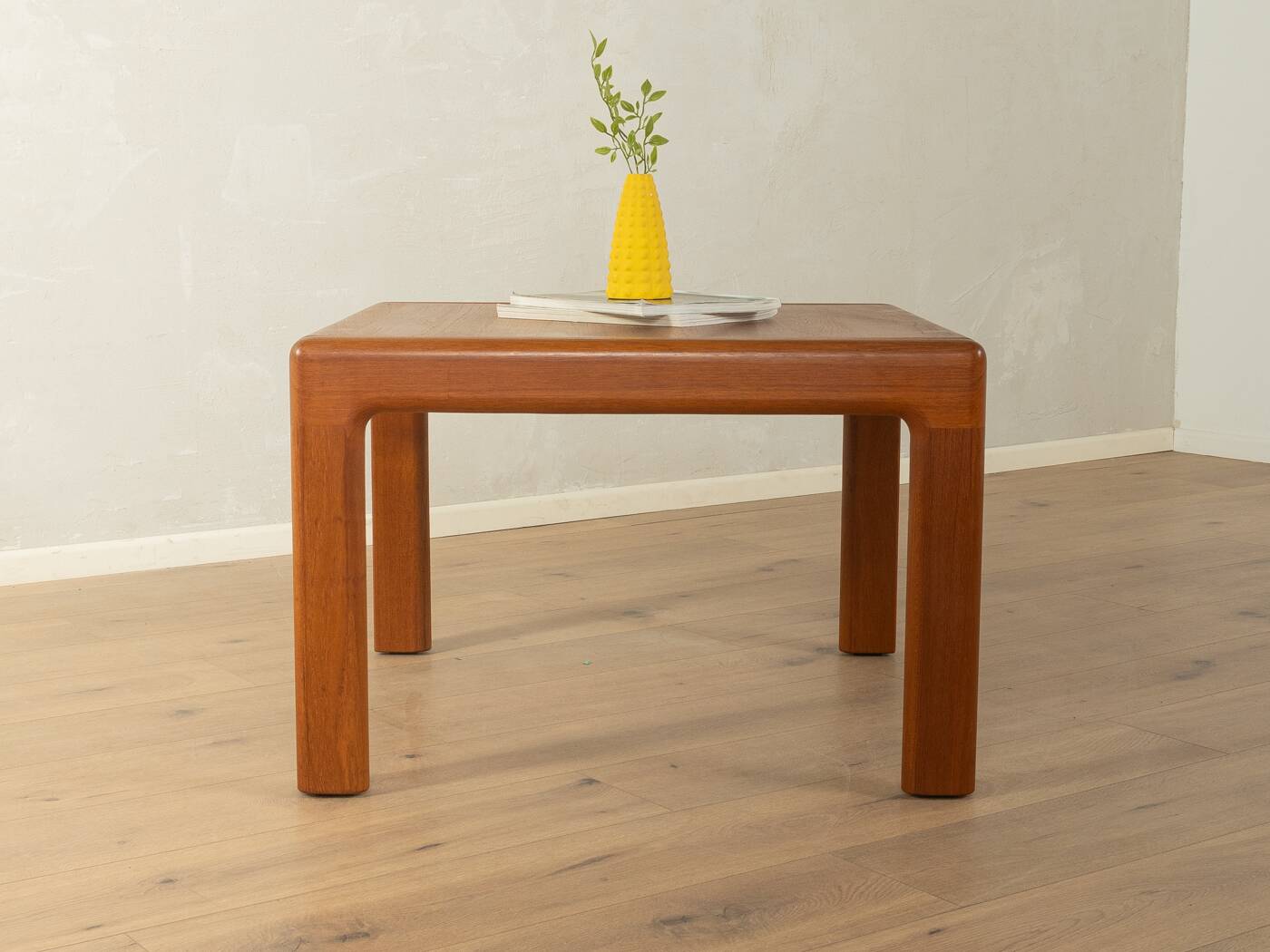 Table carrée en teck, de Grete Jalk, Glostrup Møbelfabrik, années 1960