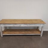 Work table with 2 shelves