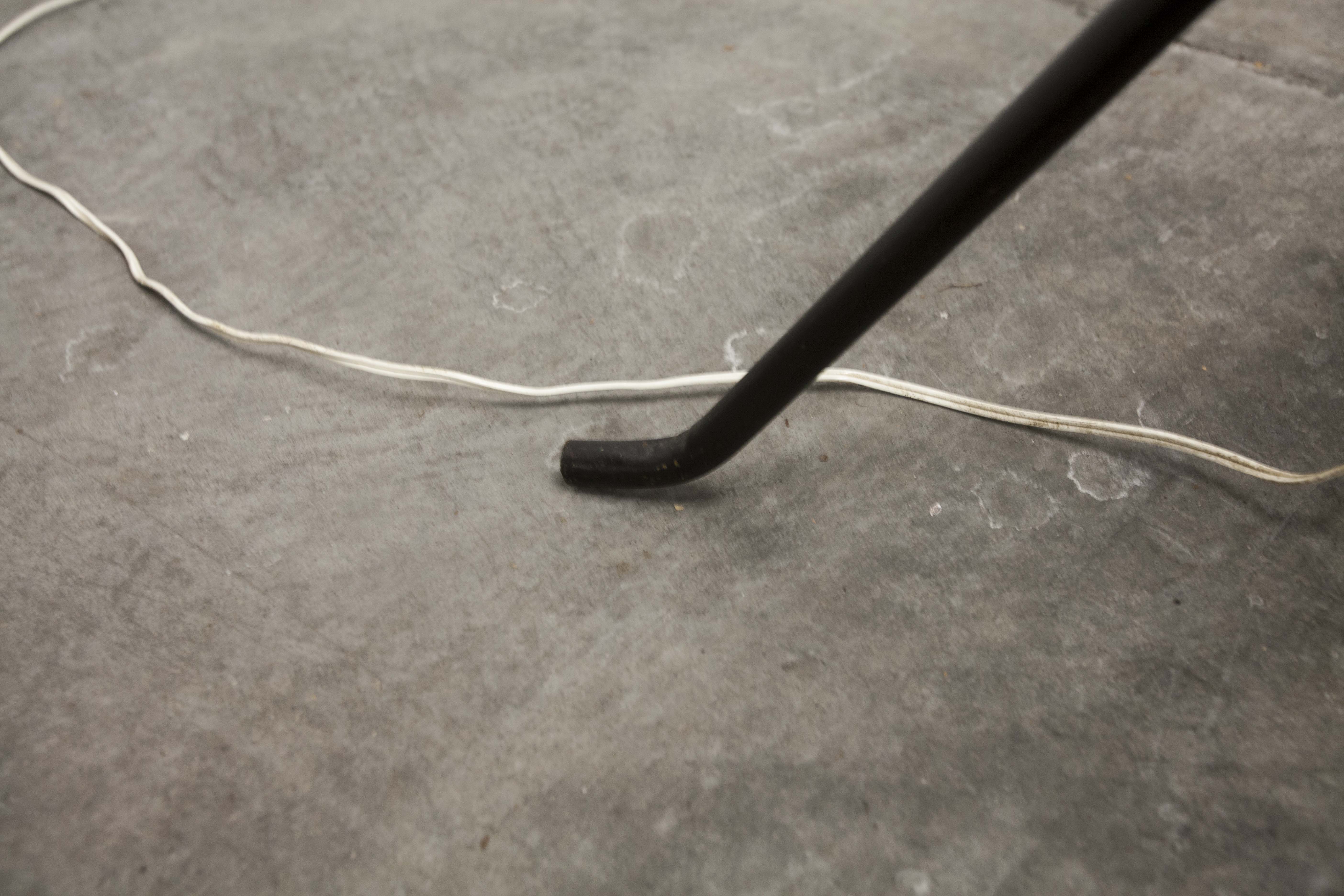 Floor lamp tripod Tablet door magazine 50 s