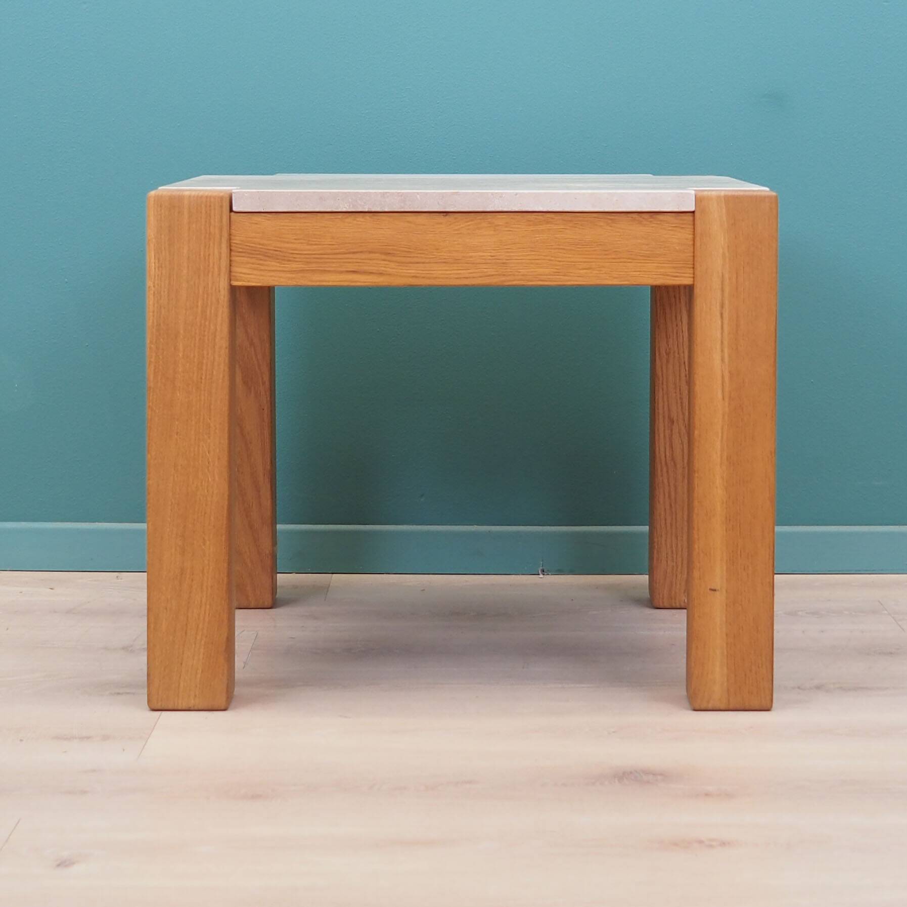 Oak coffee table, Danish design, 1970s, production: Denmark