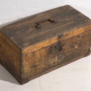 Petit coffre ancien à armature métallique (c.1900) #3