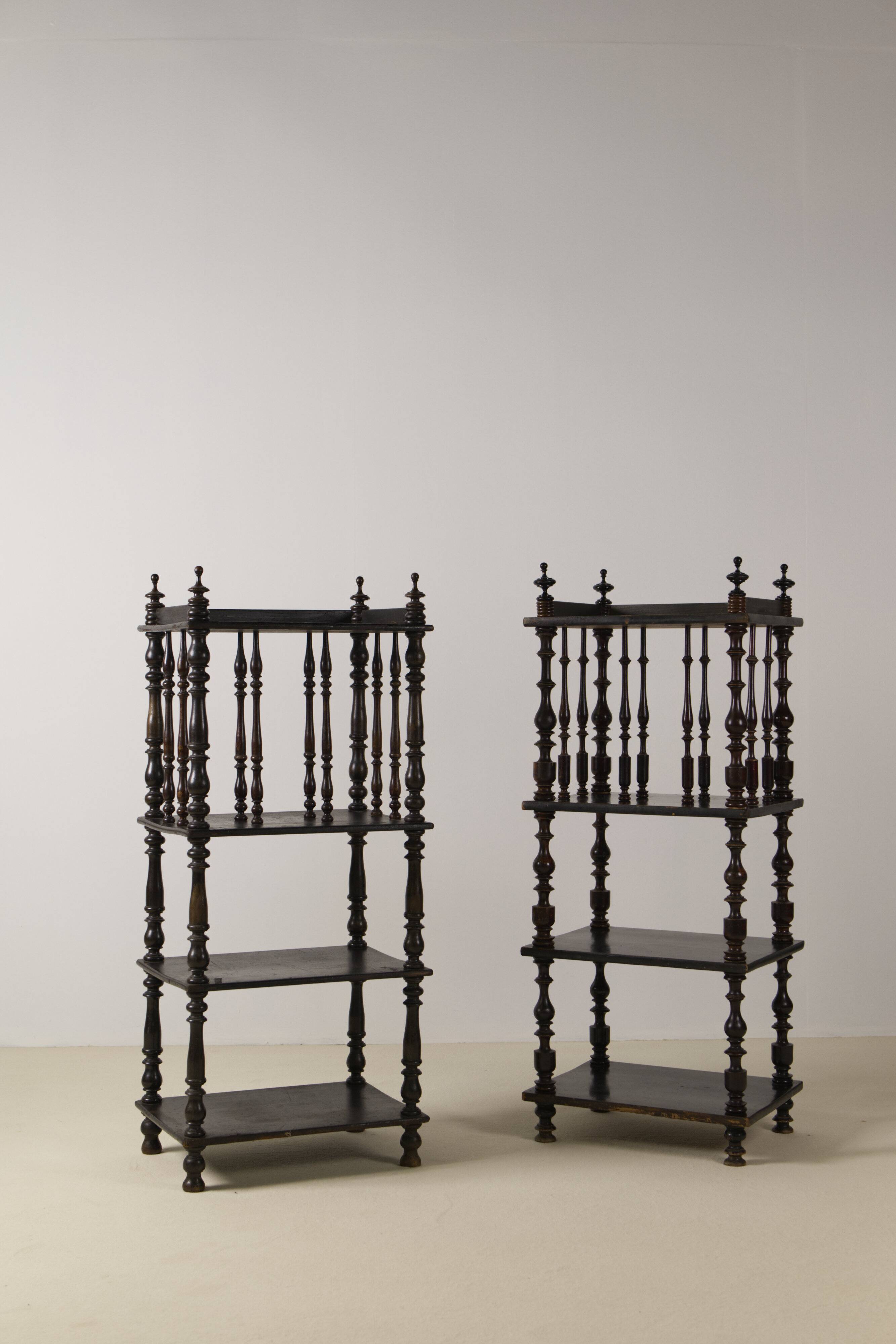 Paire de cabinets à partitions de Napoléon III