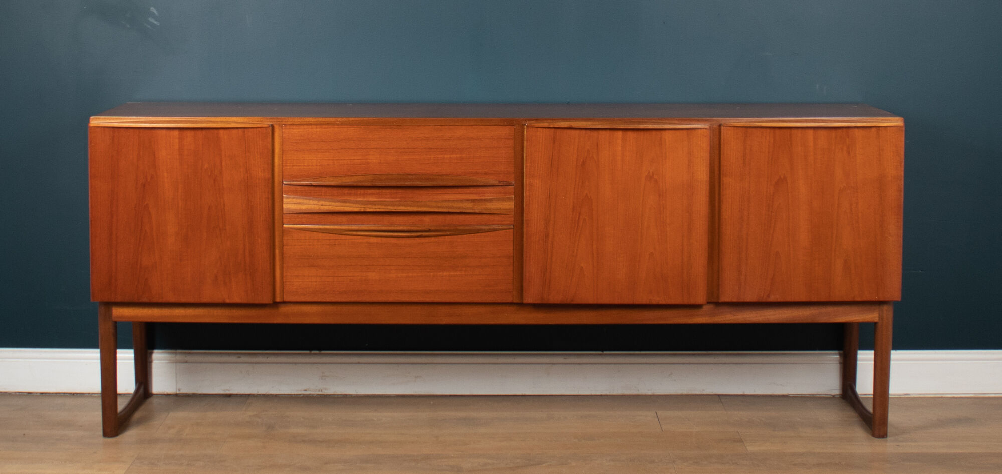 Retro teak 1960s long mcintosh of kirkcaldy sideboard by tom robertson