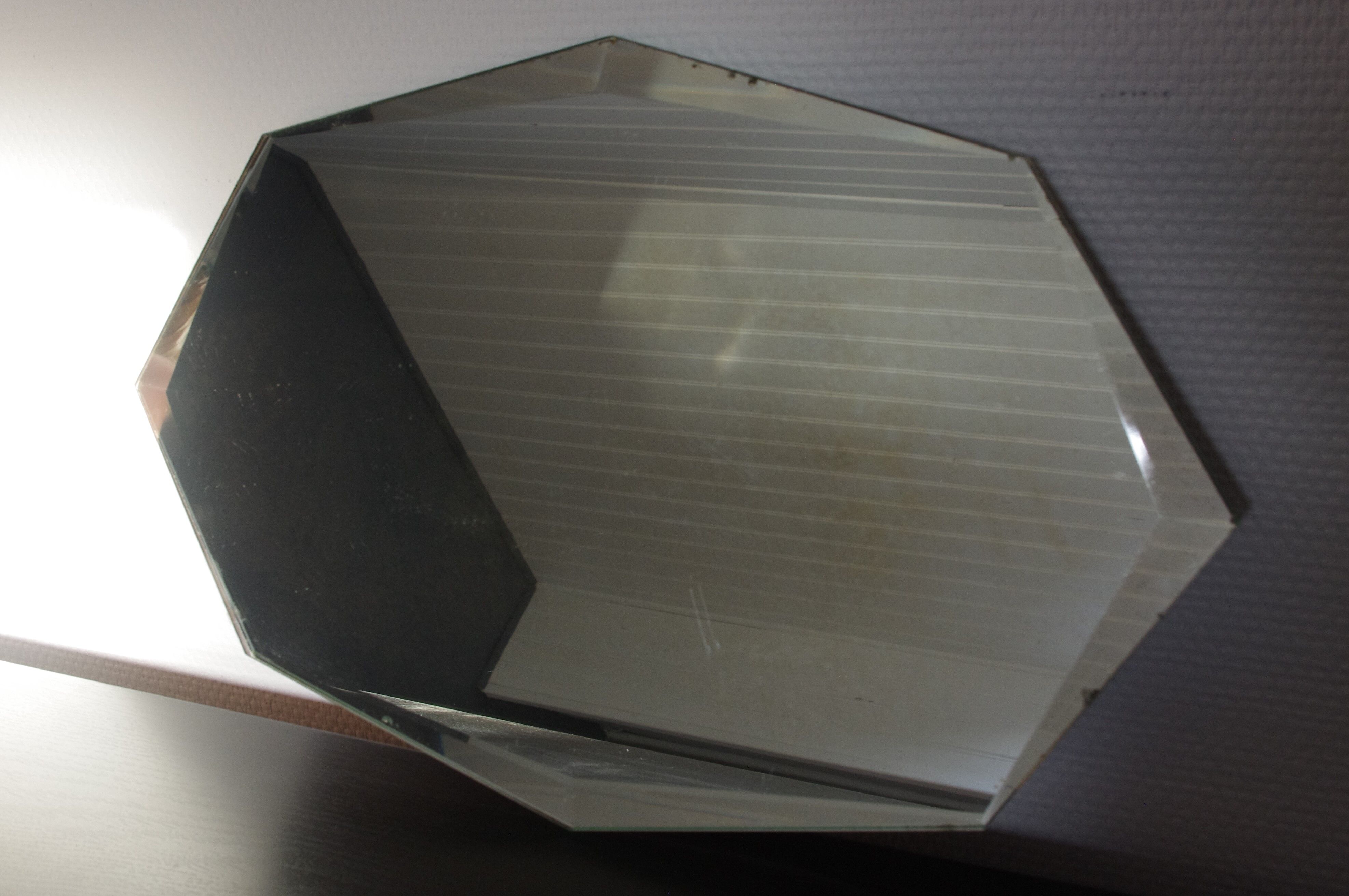 Miroir octogonal biseauté 23 x 44 cm