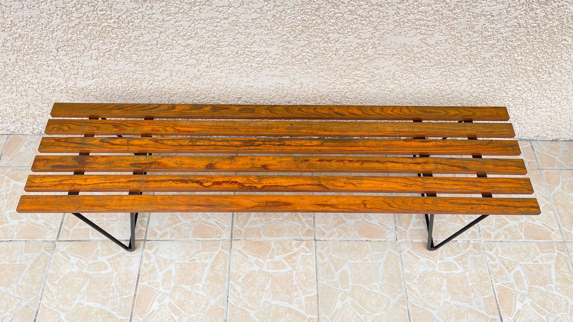 Banc design bois et acier vintage