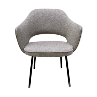 Eero Saarinen Conference Armchair by Knoll