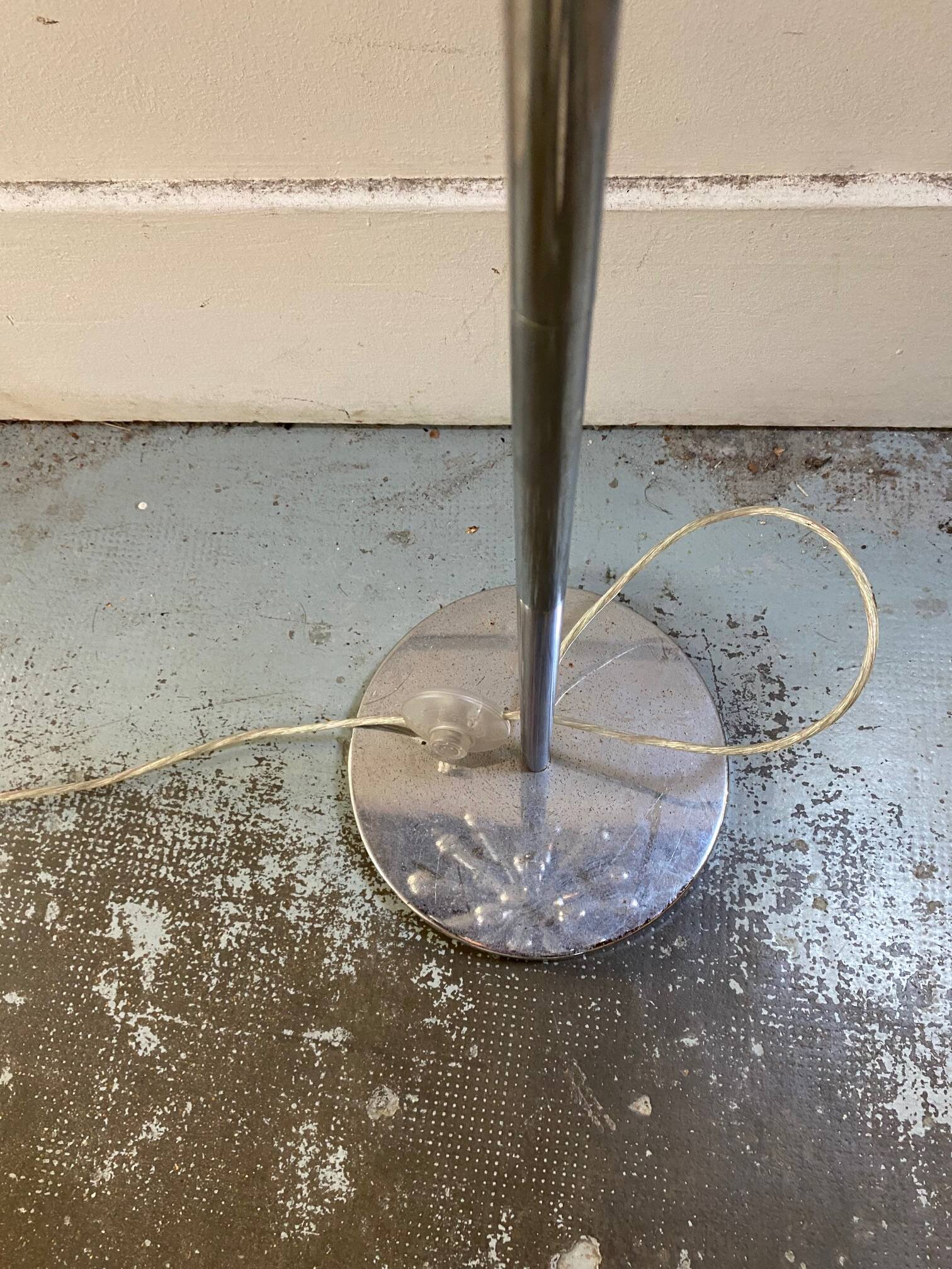 Lampadaire spoutnik 18 feux annees 70/80 metal chrome couleur argente