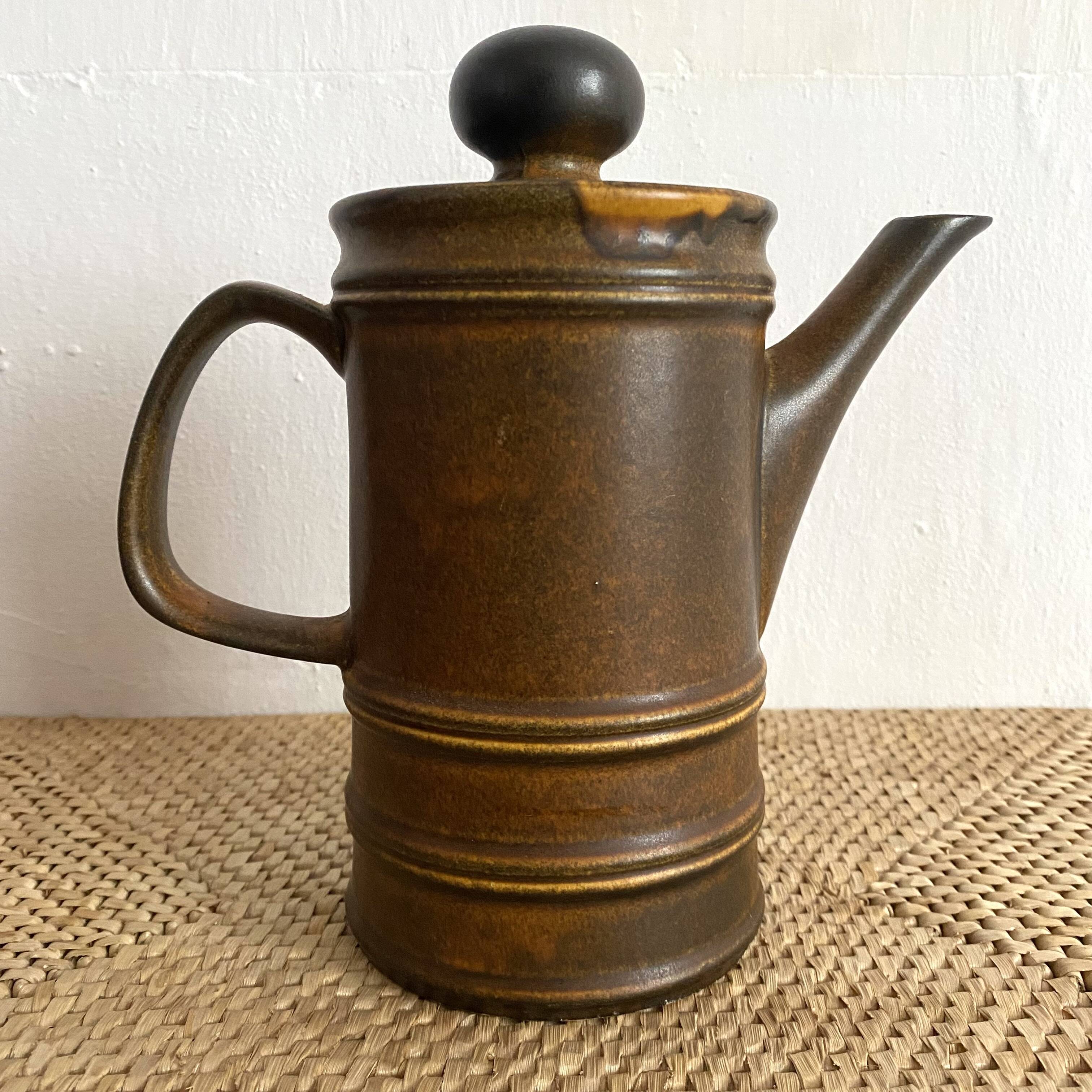 Théière vintage en grès